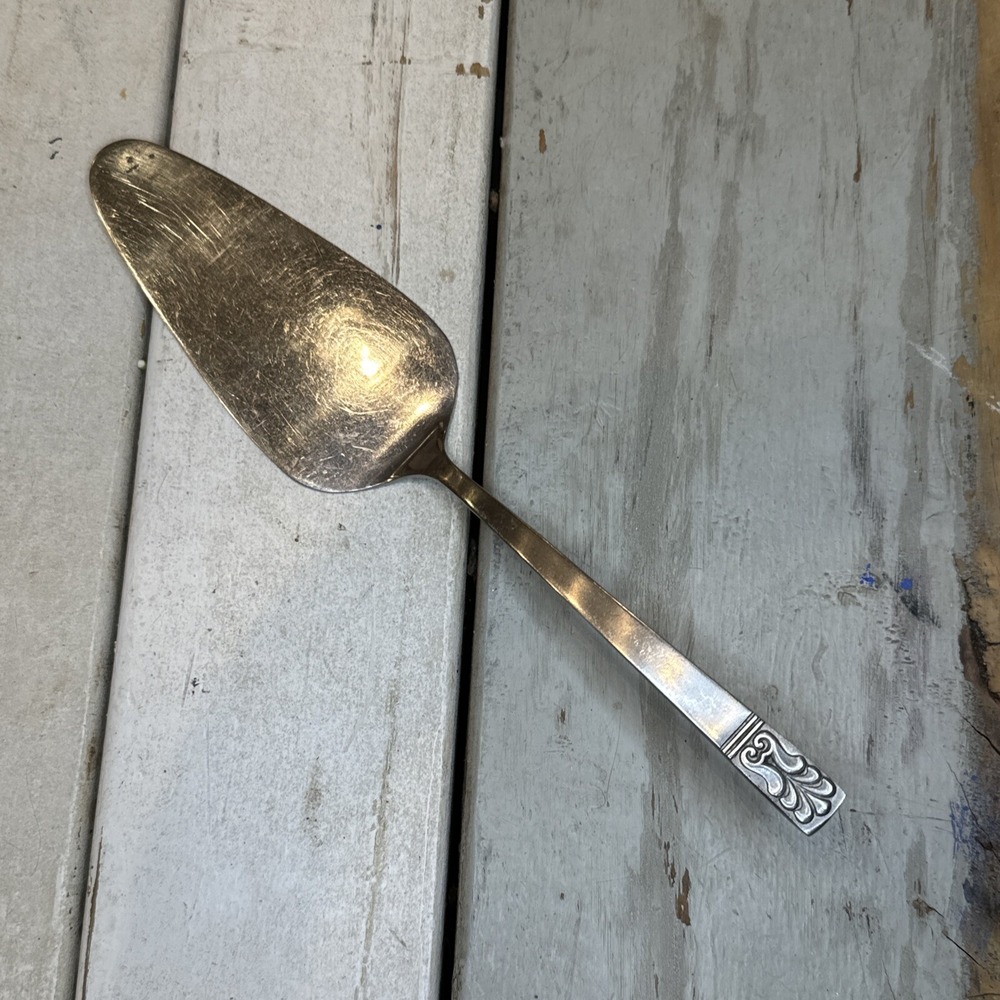 Carlyle CAMEO Pie Cake Server Stainless Satin Handle Hong Kong